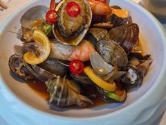 -赶海部落海鲜城(海阳路店)