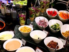 -圣丰索菲特·2 On 988 Café 自助餐厅