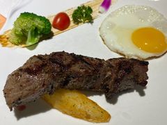 黑椒朗姆牛排-俄士厨房(时代天街店)