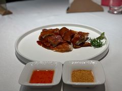 吊烧脆皮走地鸡-粤界(望京金辉店)