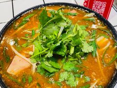 -肥汁米蘭香港米线(长宁来福士店)