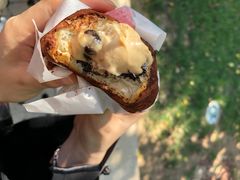 脏脏黑糖珍珠泡芙-西树泡芙(蓝色港湾店)