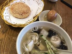 -李先生牛肉面大王(上海站南广场店)