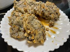 煎鲮鱼饼-红星光发煲仔饭(文海店)