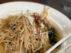 -吴越荣记苏州菜·松鼠桂鱼100%活鱼现做(斜塘老街店)