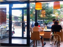 大堂-麦当劳(青岛大学店)