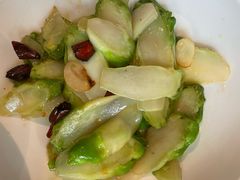 -渝信川菜 · 川味家常菜(财富购物中心店)