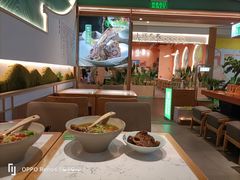 -百春原湖南牛肉粉(百联世纪店)