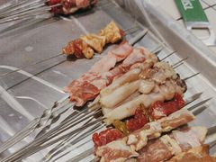 -喜悦小串丹东小黄牛海鲜烧烤大排档(民主广场店)