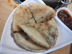 -大众跷脚牛肉馆·非遗传承单位(峨眉山店)