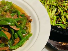 -佬麻雀·剁椒鱼头(京基KK One店)