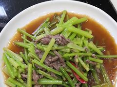 -洛东土菜馆(建国北路店)