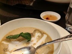 -杭州西子湖四季酒店·金沙厅