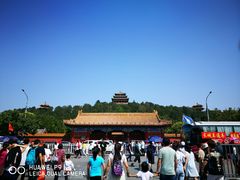 故宫北门仰望景山-景山公园