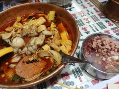 -成都你六姐·牛肉冒菜·麻辣香锅(长泰广场店)