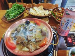 -阿婆情腊排骨火锅(古城旗舰店)