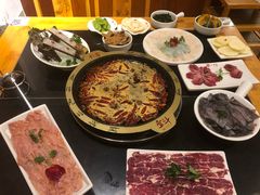 -一斗火锅·招财羊毛肚(北温泉九号店)