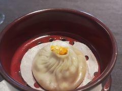 蟹粉汤包-福玺荟(外滩罗斯福店)