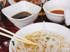 -香辉食馆(新兴路店)