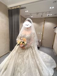 -GRACE KELLY婚纱与礼服(北京店)