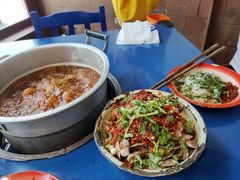冒花甲-马路边边 传媒大学店