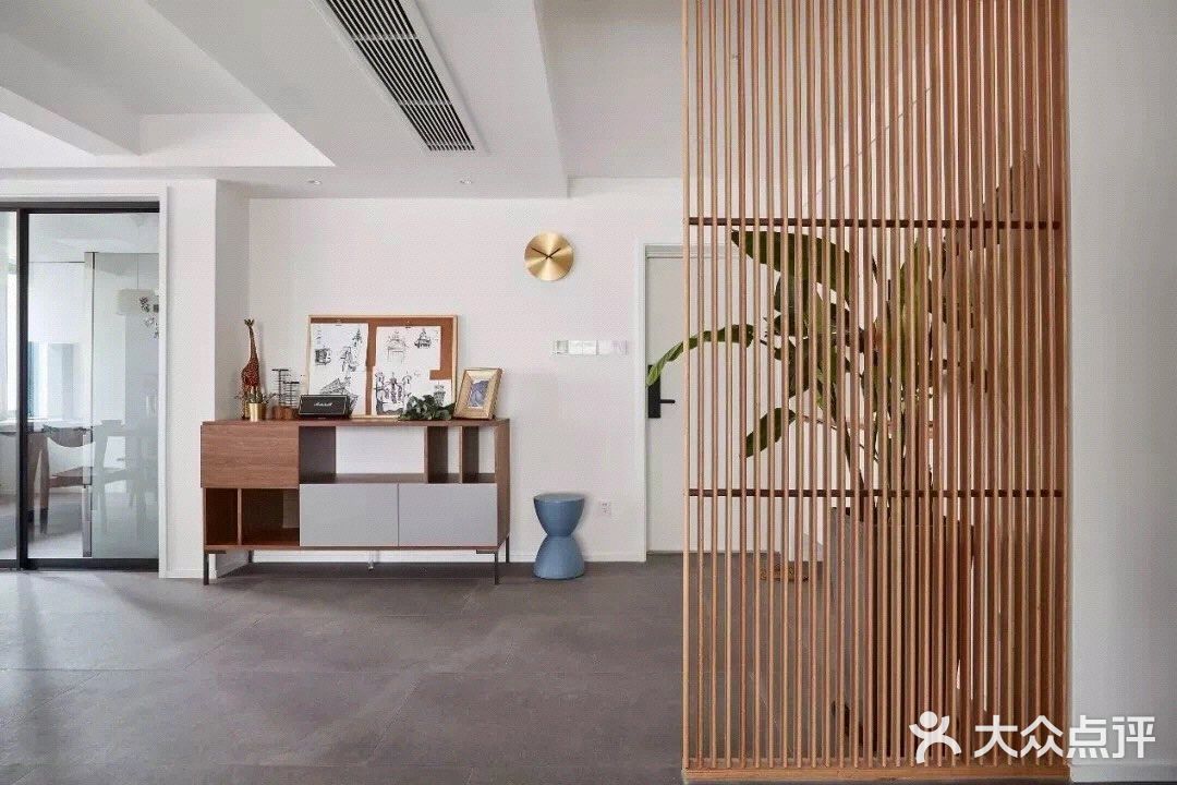130㎡清爽北欧风格大户型装修，客餐厅采光超棒