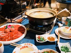 -邹开喜·小海鲜醉鸡煲·潮汕鲜切牛肉店(襄阳北路店)