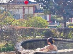 -江门古兜温泉小镇