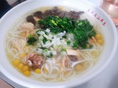 -文山荷鲜居(翠湖店)