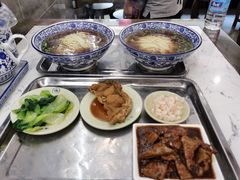 -伟记奥面馆(养育巷店)