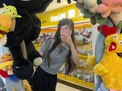 -义乌小商品批发市场(中国小商品城·篁园服装市场店)