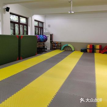 古香古色，在这么古色的地方竟然藏着这样一家感动的运动