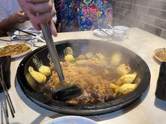 -妈妈家铁锅炖(景诚园综合楼店)