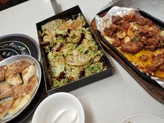 -老东镇啤酒屋海鲜加工·蒸汽海鲜·海鲜烧烤(台东店)