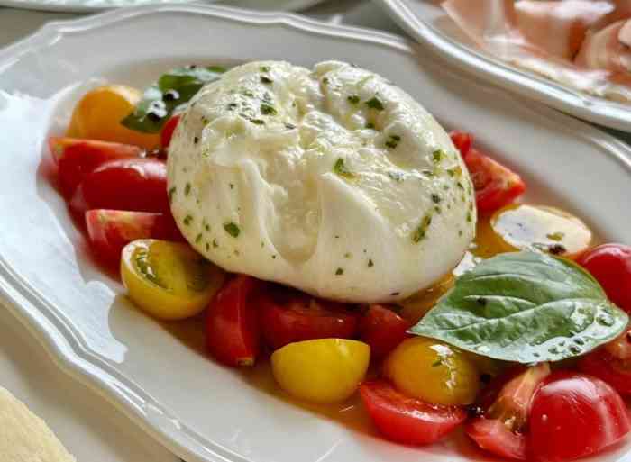 fiume福弥意大利餐厅-"「burrata caprese」强推,."-大众点评移动版