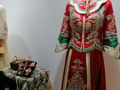-粤港芭莎美容美发化妆学校