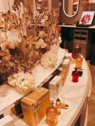 -法国娇兰精品店