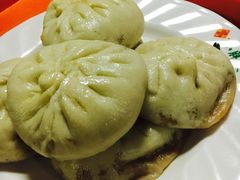 猪肉大葱包子-小胖包子王(庆亚大厦店)