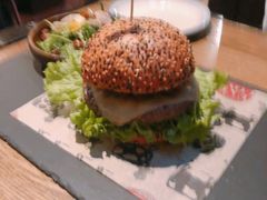 经典胖牛汉堡套餐-FAT COW(虹梅路店)