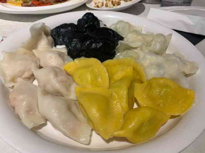 船歌鱼水饺(唐山街店)
