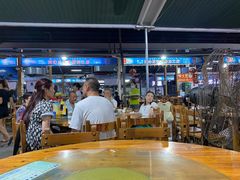 大堂-四川人郑霞海鲜