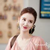 最近一直在同步追剧，《安家》