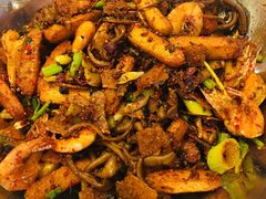 -嘎嘎鸭下巴·爆辣干锅(明教寺店)