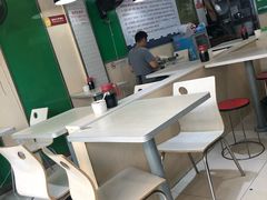 大堂-一家人面馆(三条巷店)