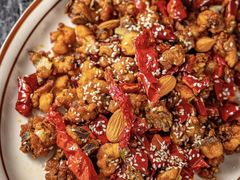 -纳鲁孜·新疆特色餐厅(上海悦荟广场店)