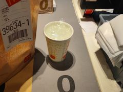 -麦当劳(伟城广场店)