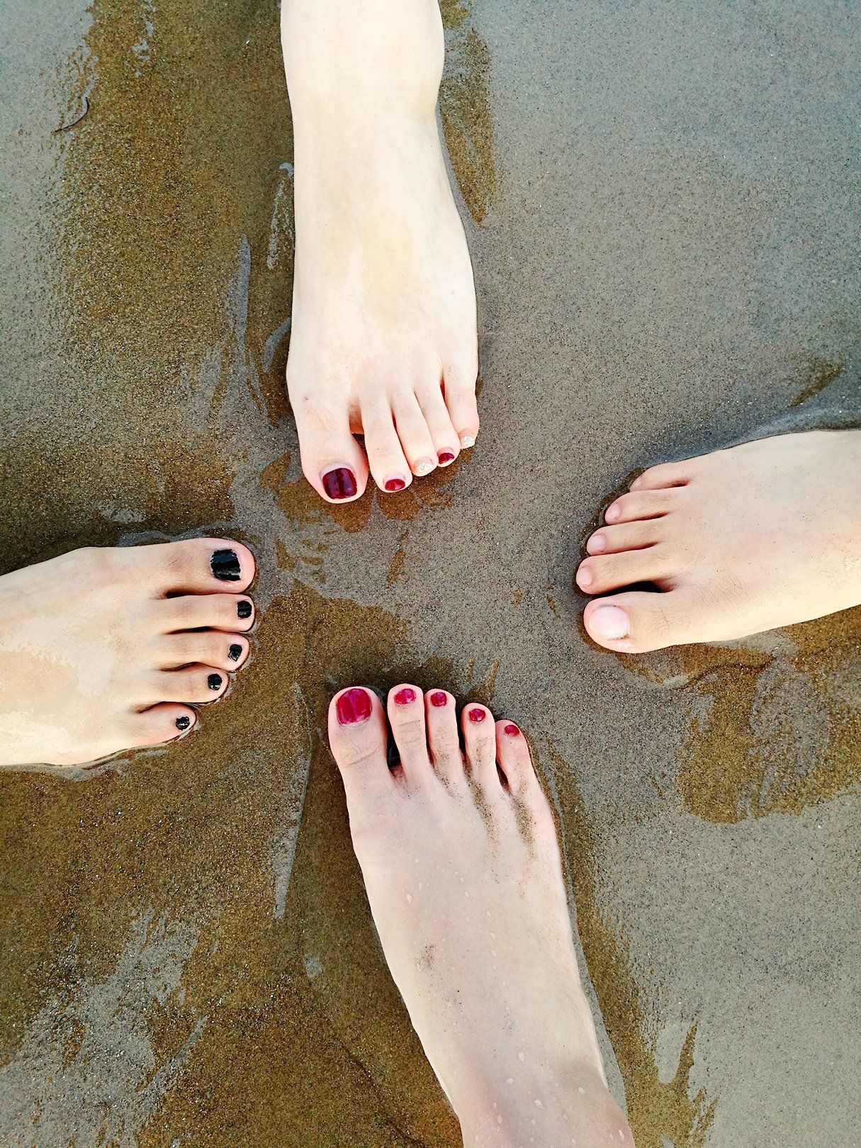 沙滩上的脚印记忆