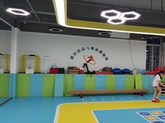-逗你运动体能训练中心(冠城店)