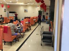 -大鸭梨烤鸭店(金顶街店)