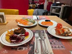 -咖啡苑自助餐厅·中国大饭店